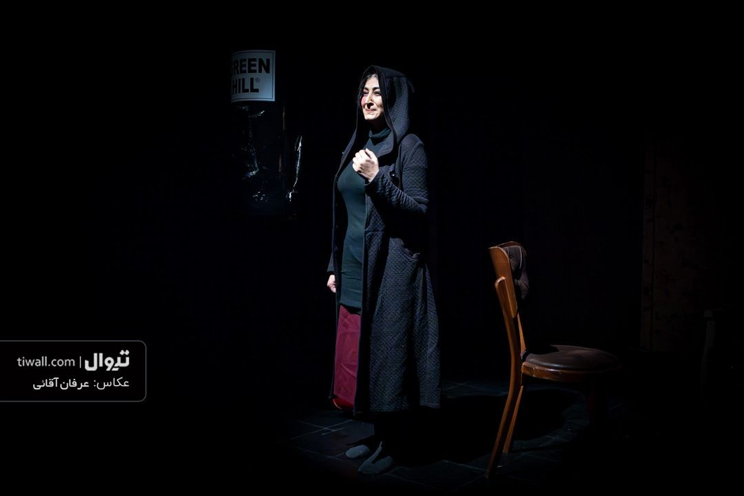 صحنه تک‌گویی در نمایش آپرکات